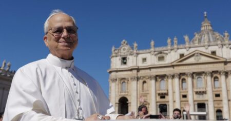 Catequese do Papa: viver a fraternidade não é impossível, atenção ao narcisismo