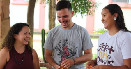 Peregrinação no Caaró inspira grupo no início do tríduo missioneiro