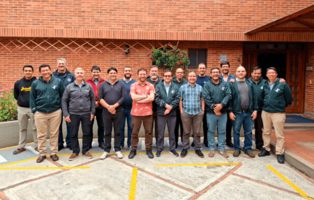 Participantes do encontro da CPAL sobre juventudes e vocações realizado em Bogotá, na Colômbia