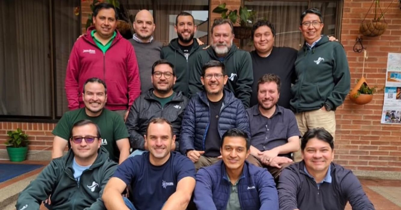 Delegados jesuítas reunidos em Bogotá durante etapa sobre promoção vocacional da Reunião Anual da CPAL